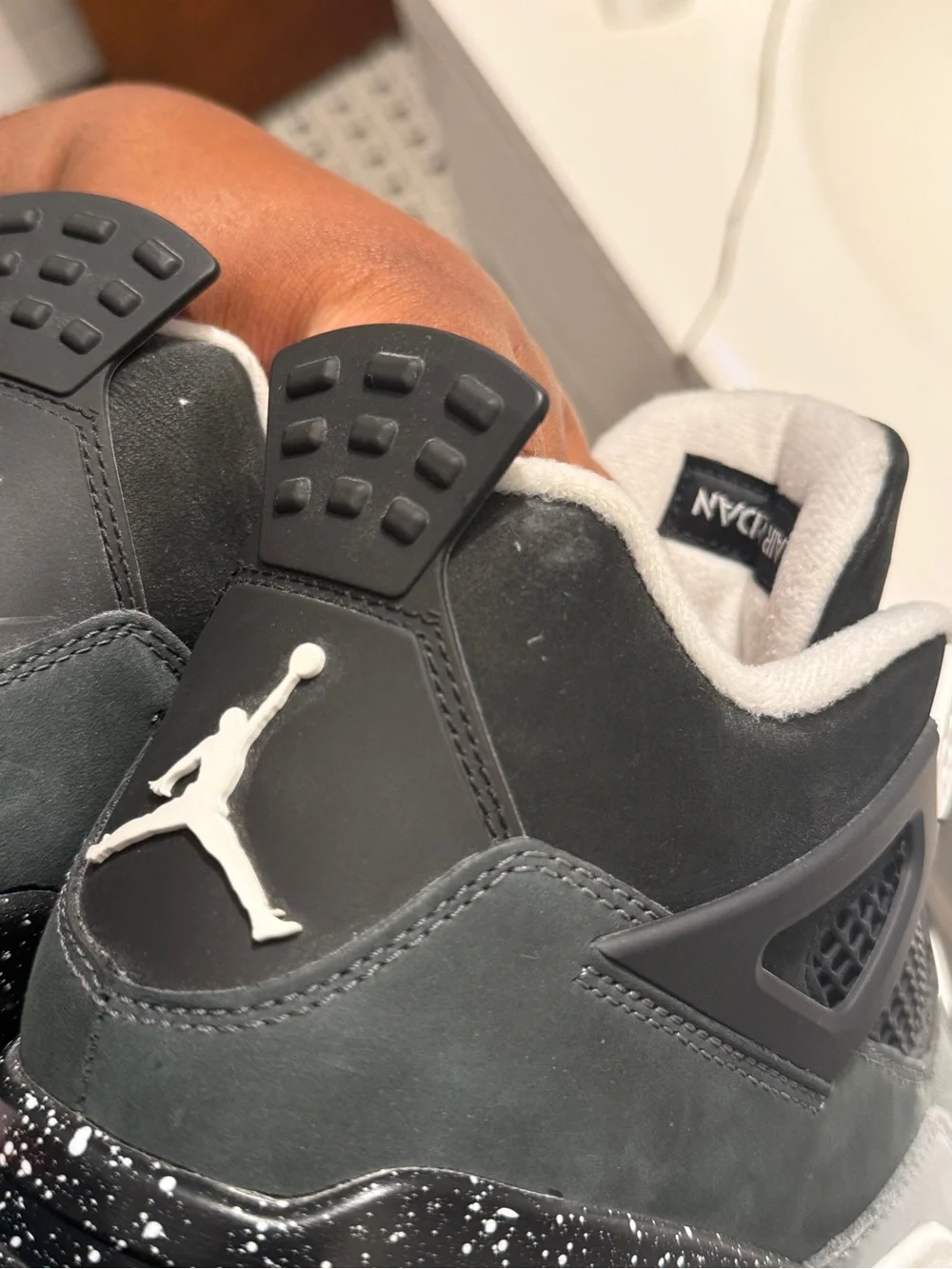 retro jordan 4 ‘fear’